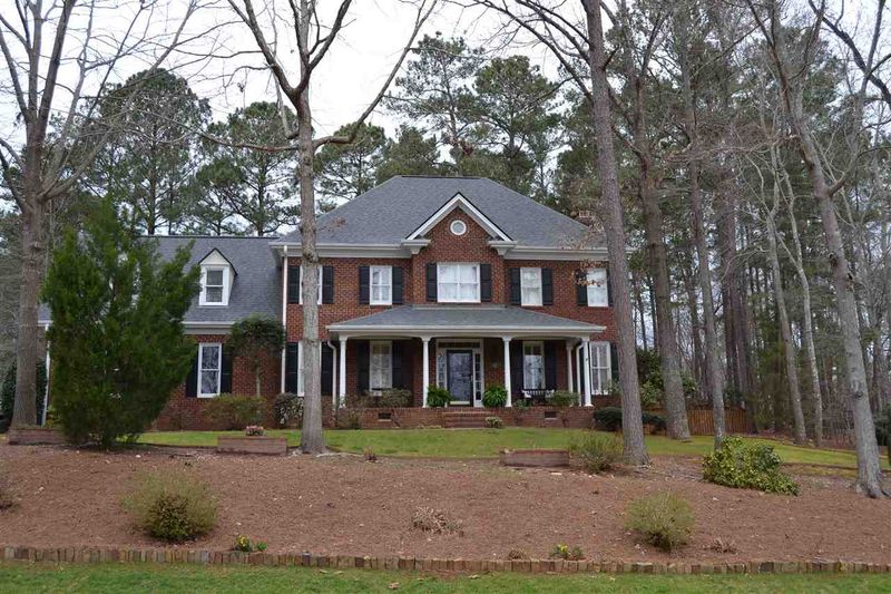 101 Loch Stone Ln, Cary, NC 27518