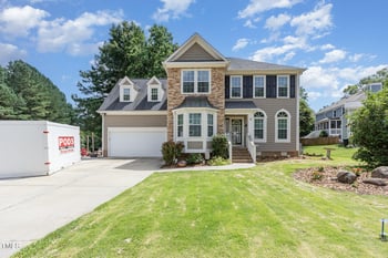 101 Lochmere Forest Dr, Cary, NC 27518