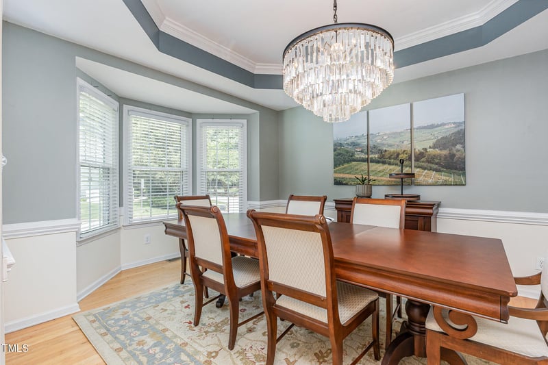 101 Lochmere Forest Dr, Cary, NC 27518
