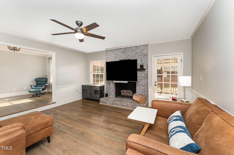 101 Mayodan Dr, Cary, NC 27511