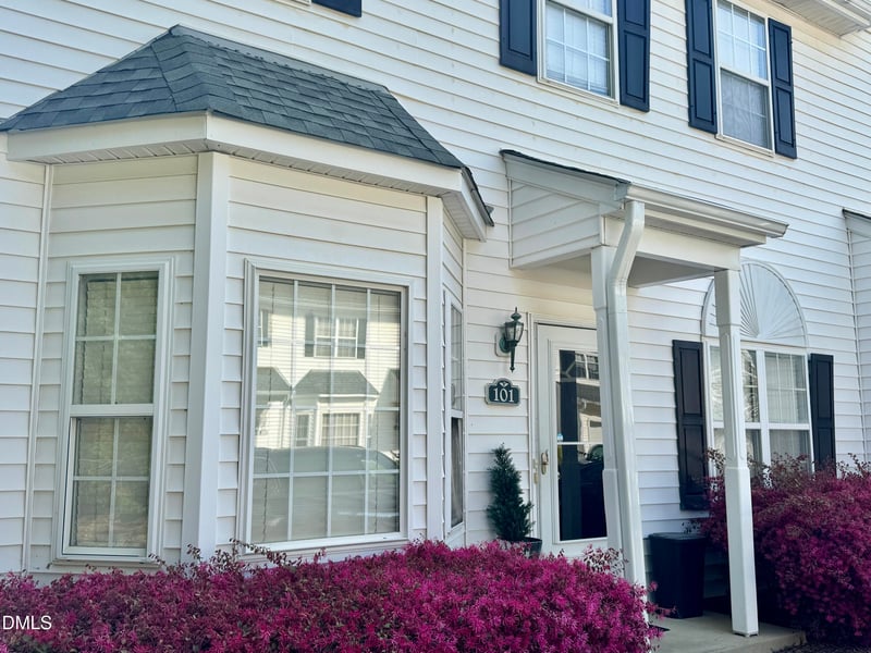 101 Misty Groves Cir, Morrisville, NC 27560