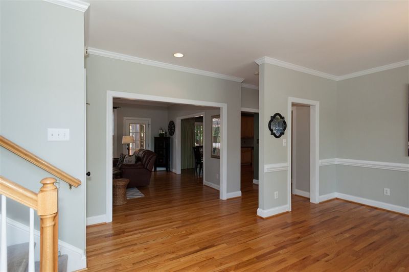 101 Norwalk Dr, Holly Springs, NC 27540