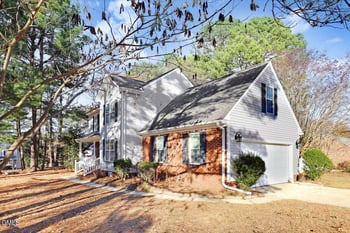 101 Oak Hollow Ct, Goldsboro, NC 27534