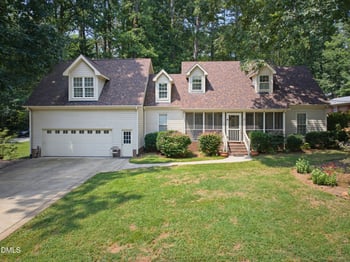 101 Oakwood Dr, Wake Forest, NC 27587