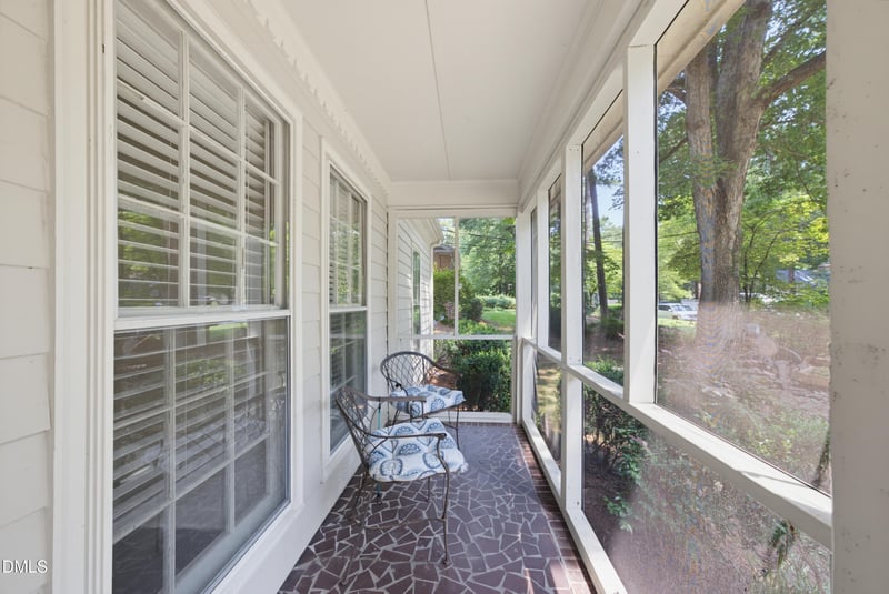 101 Oakwood Dr, Wake Forest, NC 27587