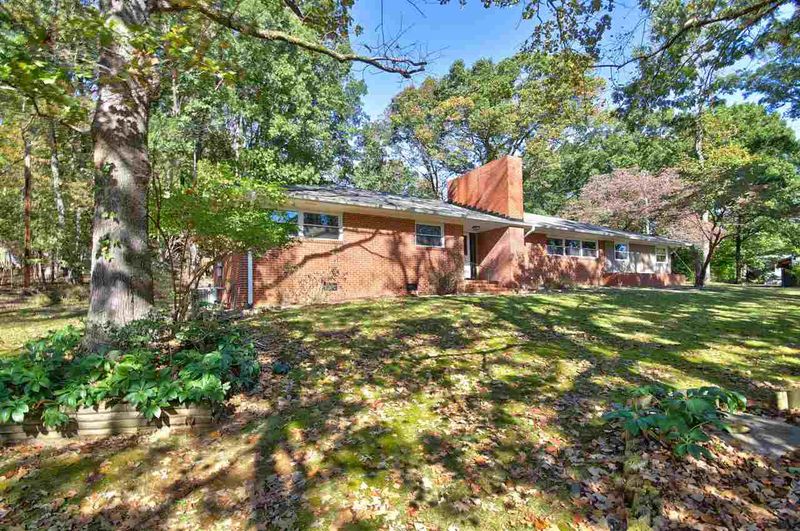 101 Old Oxford Rd, Chapel Hill, NC 27514
