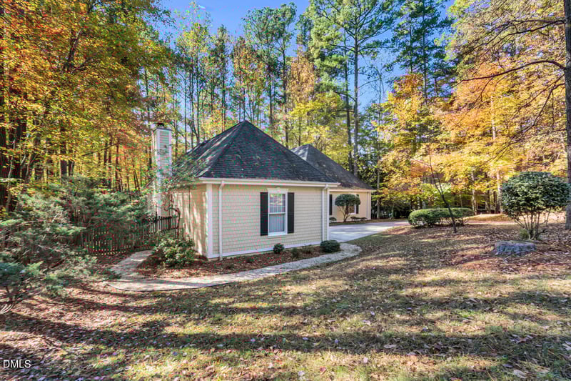 101 Oosting Dr, Chapel Hill, NC 27514