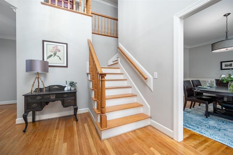 101 Overlook Point, Chapel Hill, NC 27514