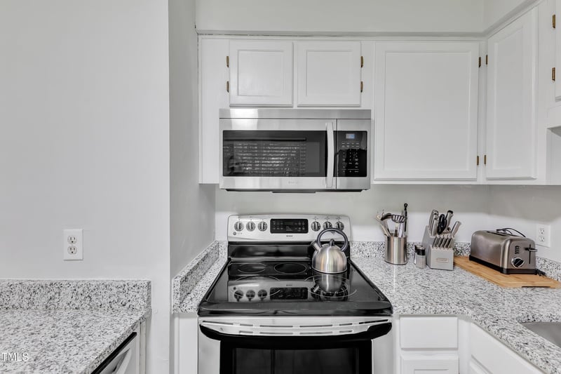 101 Oyster Bay Ct #B2, Cary, NC 27513