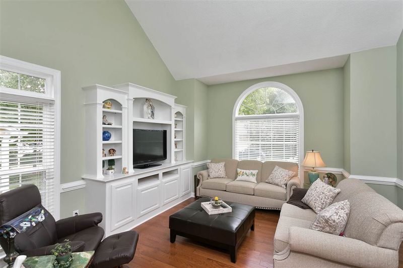 101 Pacoval Pl, Cary, NC 27513