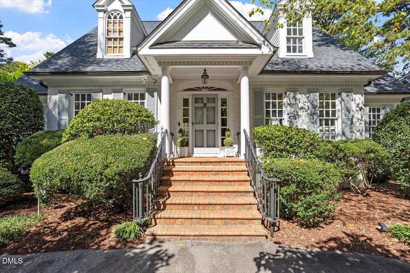 101 Pasquotank Dr, Raleigh, NC 27609