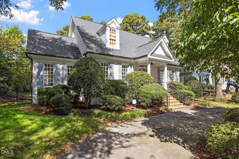 101 Pasquotank Dr, Raleigh, NC 27609