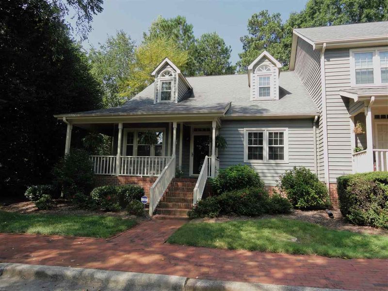 101 Pebble Loch Ln, Cary, NC 27518