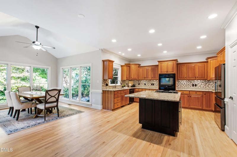 101 Pember Pl, Morrisville, NC 27560