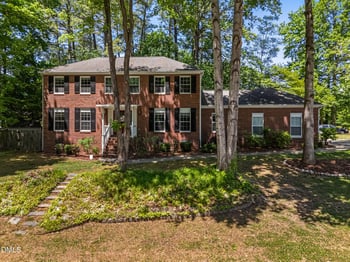 101 Pinehill Way, Cary, NC 27513