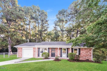 101 Poplar Dr, Smithfield, NC 27577