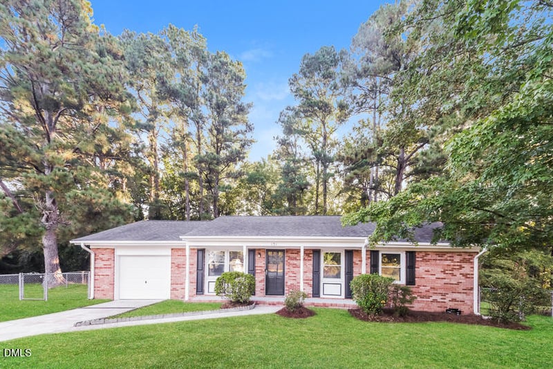 101 Poplar Dr, Smithfield, NC 27577
