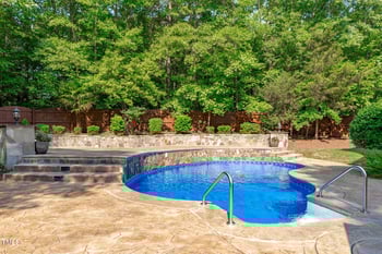 101 Quarryrock Rd, Holly Springs, NC 27540