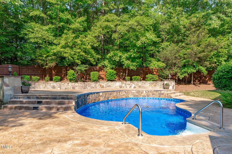 101 Quarryrock Rd, Holly Springs, NC 27540
