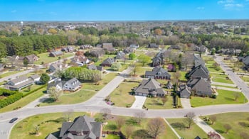 101 Queensbury Ct, Dunn, NC 28334