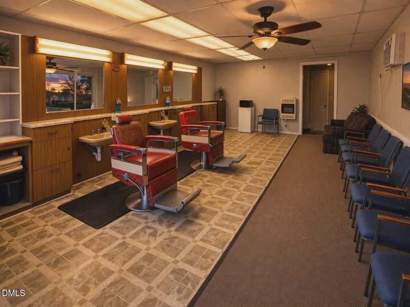 101 Railroad St, Selma, NC 27576