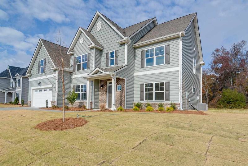 101 Red Angus Dr, Smithfield, NC 27577