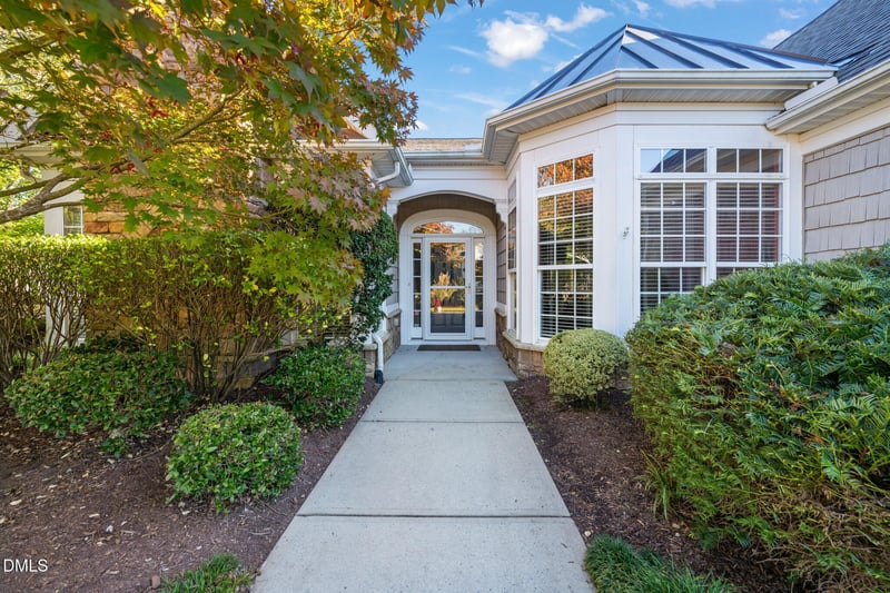 101 Repton Ct, Cary, NC 27519