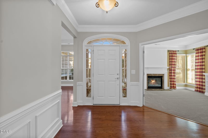 101 Repton Ct, Cary, NC 27519