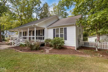 101 Richmond Dr, Archer Lodge, NC 27527