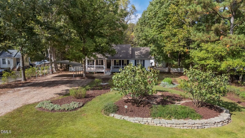 101 Richmond Dr, Archer Lodge, NC 27527