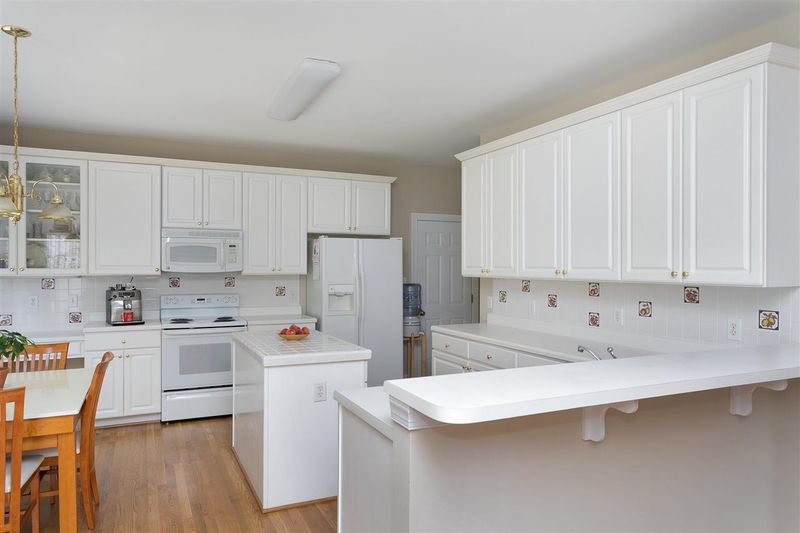 101 Robbins Reef Way, Cary, NC 27513