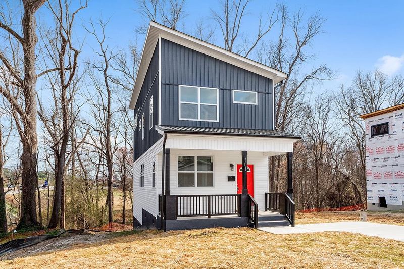 101 S Roderick Dr, Smithfield, NC 27577
