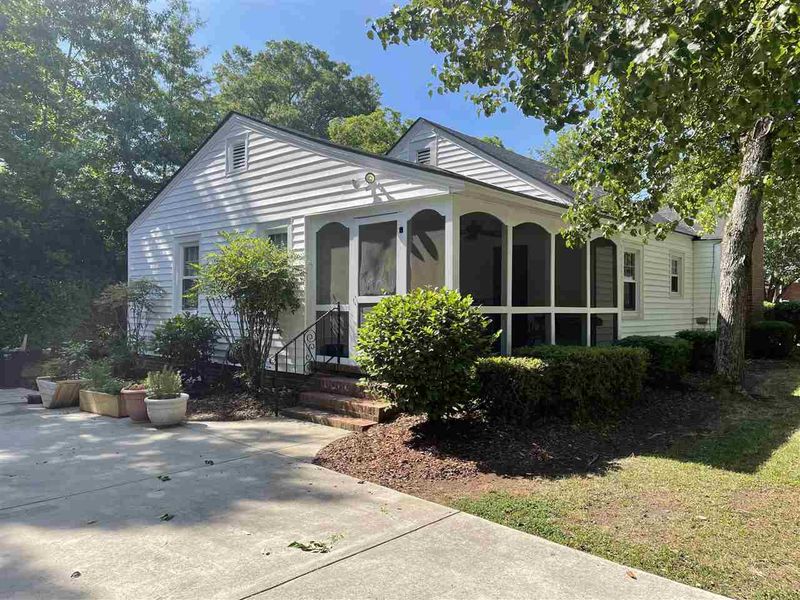 101 E Rose St, Smithfield, NC 27577