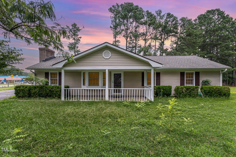 101 Shannon Ridge Ct, Louisburg, NC 27549