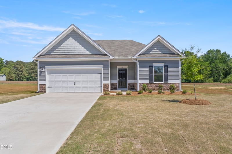 101 Smith Farms Dr, Lillington, NC 27546
