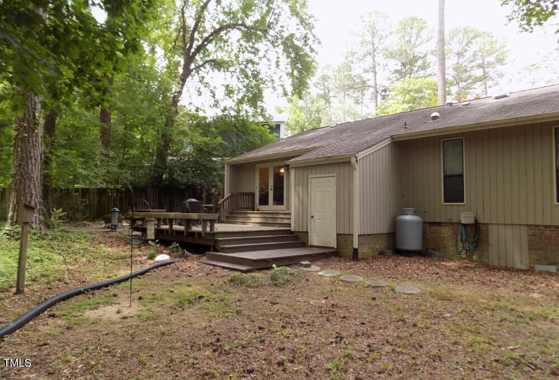 101 Solway Ct, Cary, NC 27511