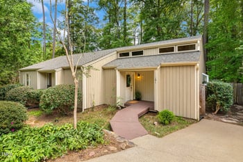 101 Solway Ct, Cary, NC 27511