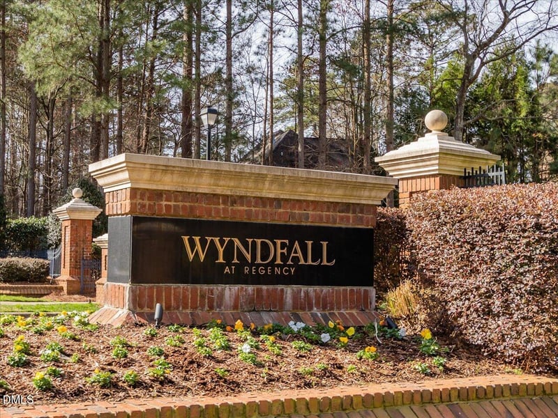 101 St Brides Ct, Cary, NC 27518