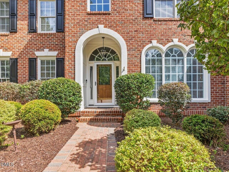101 St Brides Ct, Cary, NC 27518