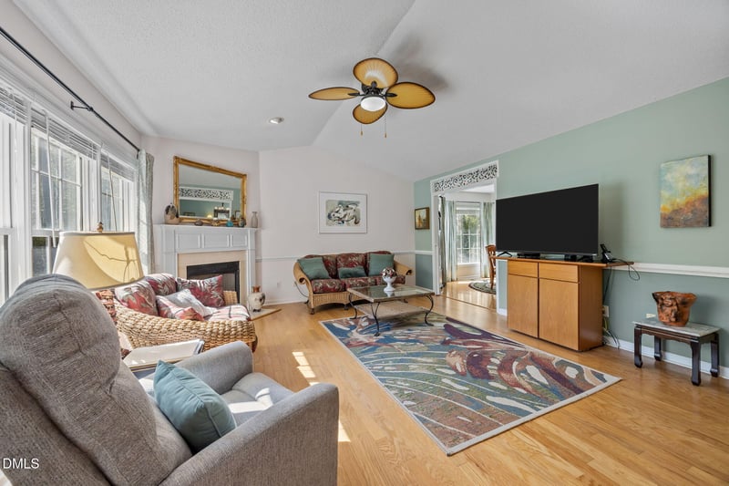 101 Stage Line Cv, Louisburg, NC 27549