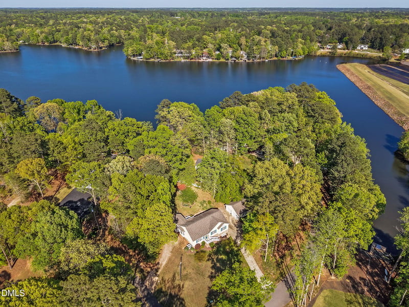 101 Stage Line Cv, Louisburg, NC 27549