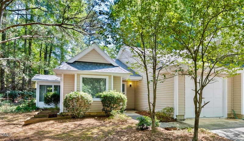 101 Standish Dr, Chapel Hill, NC 27517