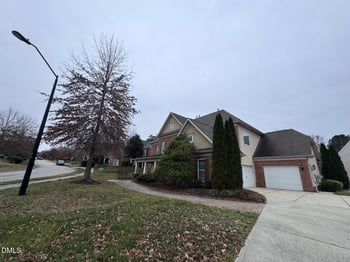 101 Stanza Ct, Cary, NC 27519