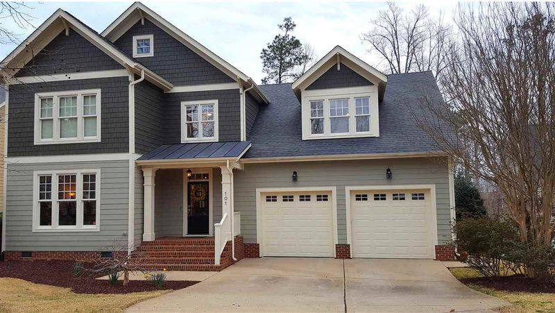 101 Steepridge Ln, Holly Springs, NC 27540