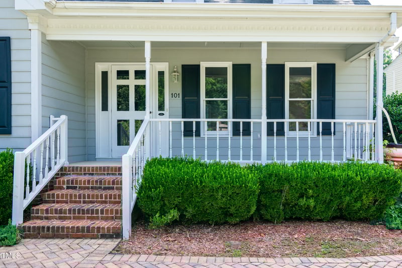 101 Stefi Ct, Garner, NC 27529