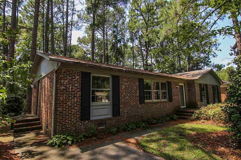 101 W Stevens St, Smithfield, NC 27577