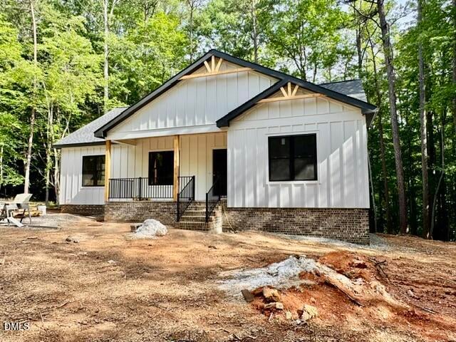 101 Stillwater Ln, Roxboro, NC 27574
