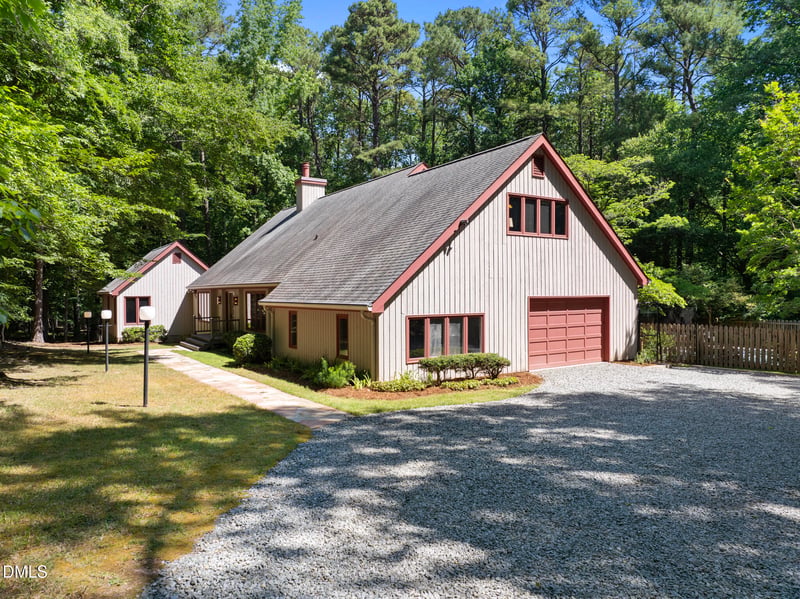 101 Stoneridge Dr, Chapel Hill, NC 27514