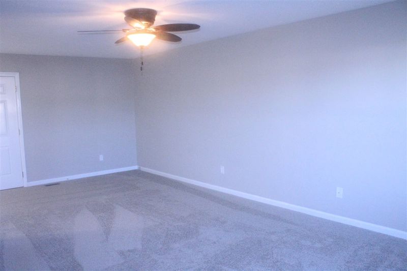 101 Stoney Creek Cir, Smithfield, NC 27577
