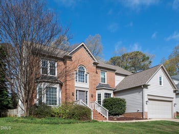 101 Strathburgh Ln, Cary, NC 27518